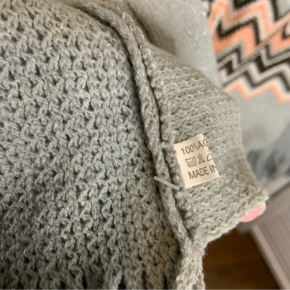 Jade Chevron Print Metallic Light Gray Brown and Pink Fringe Winter Poncho - Picture 10 of 12